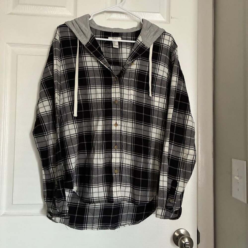 Forever 21 Hooded Plaid Flannel Shirt Black White